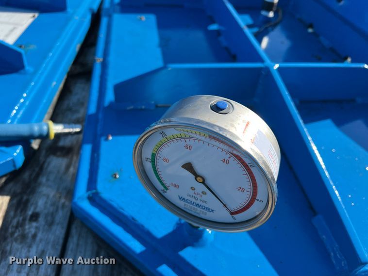 image for item DS2732 Vacuworx CM 3  slab vacuum