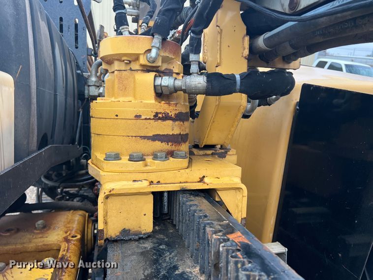 image for item DS2741 2010 Vermeer D24X40II  directional boring unit