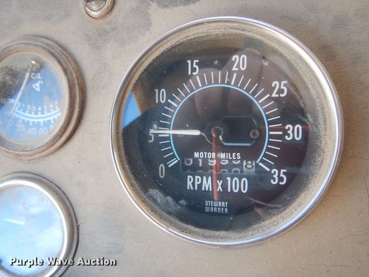 image for item HQ9543 1973 Grove TM375  crane