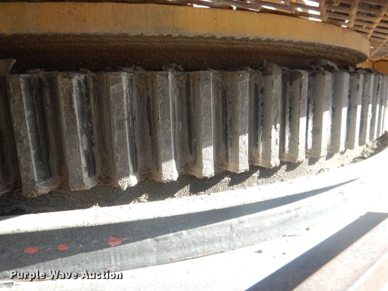 image for item HQ9543 1973 Grove TM375  crane