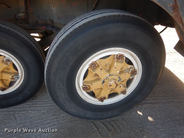 image for item HQ9543 1973 Grove TM375  crane