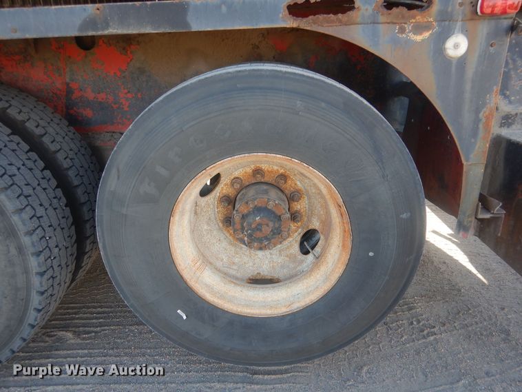 image for item HQ9543 1973 Grove TM375  crane