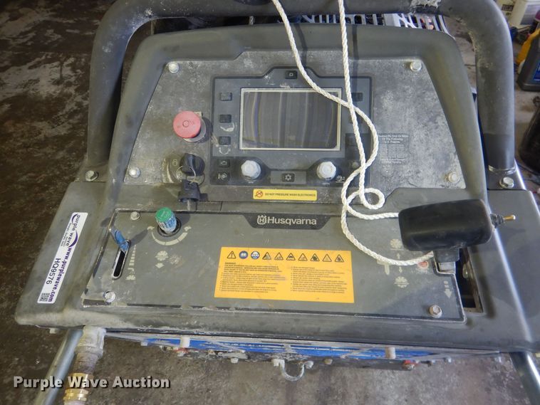 image for item HQ9576 Husqvarna FS7000D  concrete saw