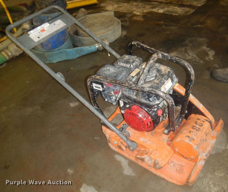 image for item HQ9580 Mikasa MVC88VTH  plate compactor