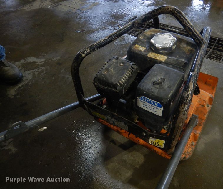 image for item HQ9580 Mikasa MVC88VTH  plate compactor