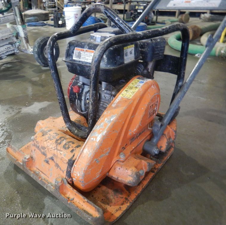 image for item HQ9580 Mikasa MVC88VTH  plate compactor