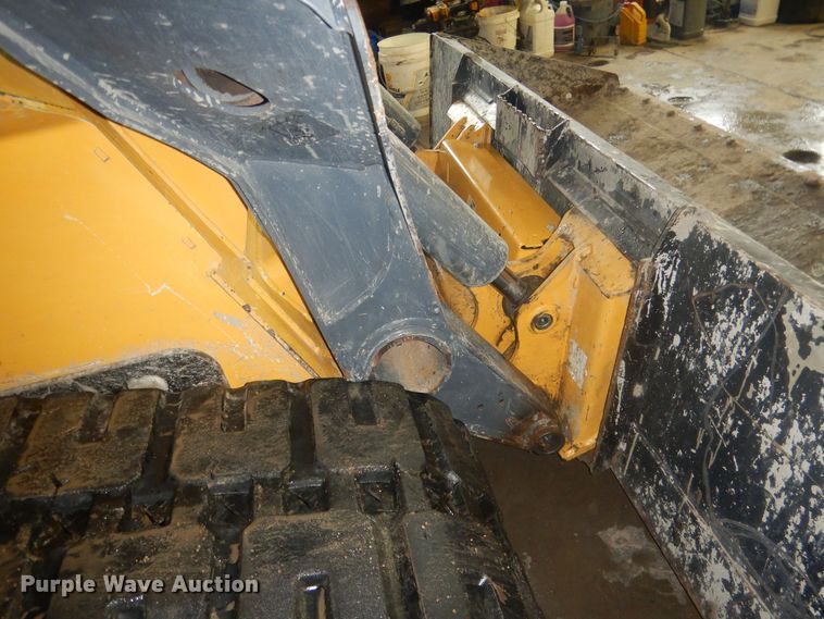 image for item HQ9587 John Deere 333G  tracked skid steer loader