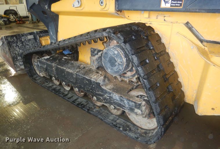 image for item HQ9587 John Deere 333G  tracked skid steer loader