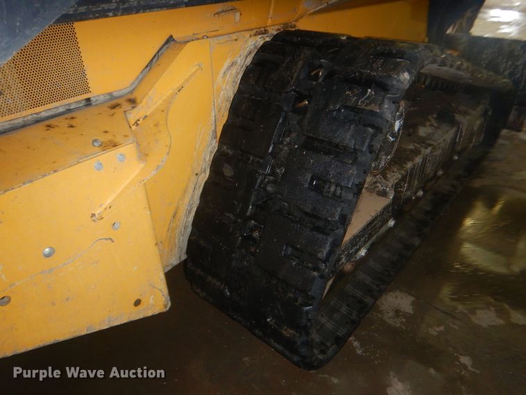 image for item HQ9587 John Deere 333G  tracked skid steer loader