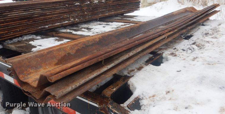 image for item HQ9588 Sheet piling