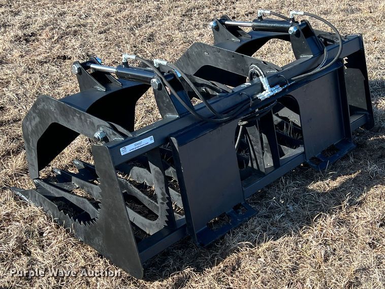 image for item ID9427 Skid steer grapple bucket