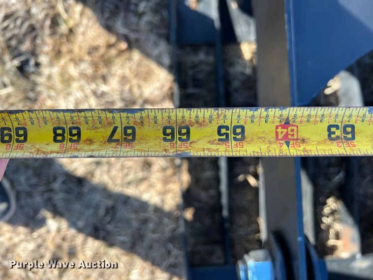 image for item ID9427 Skid steer grapple bucket