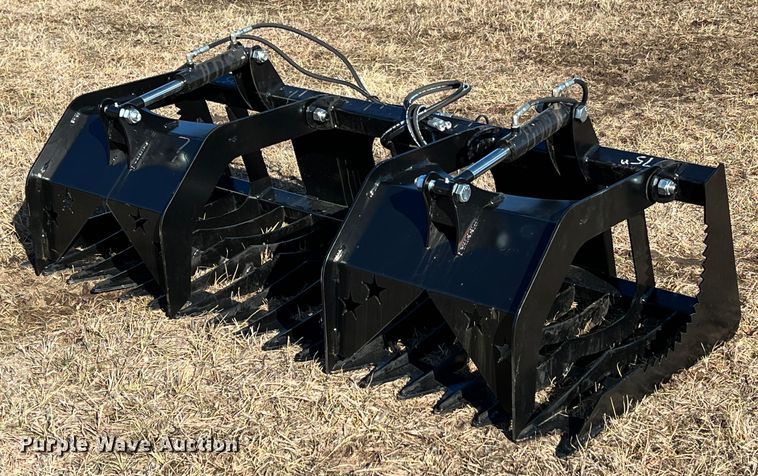 image for item ID9428 Skid steer grapple bucket