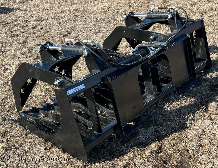 image for item ID9428 Skid steer grapple bucket