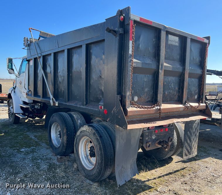 image for item ID9450 2008 Sterling L8500  dump truck