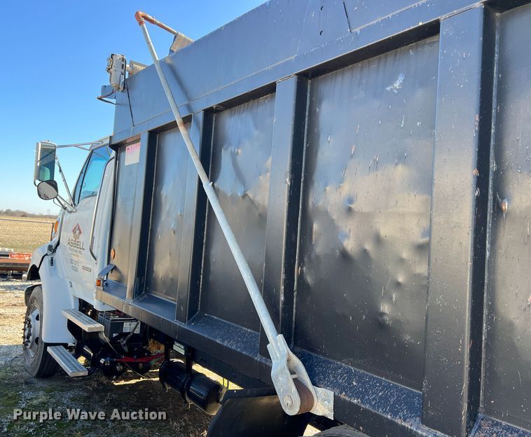 image for item ID9450 2008 Sterling L8500  dump truck