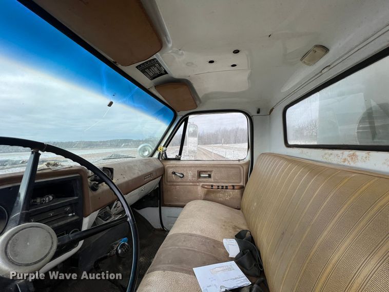 image for item ID9471 1978 Chevrolet C65  digger derrick truck