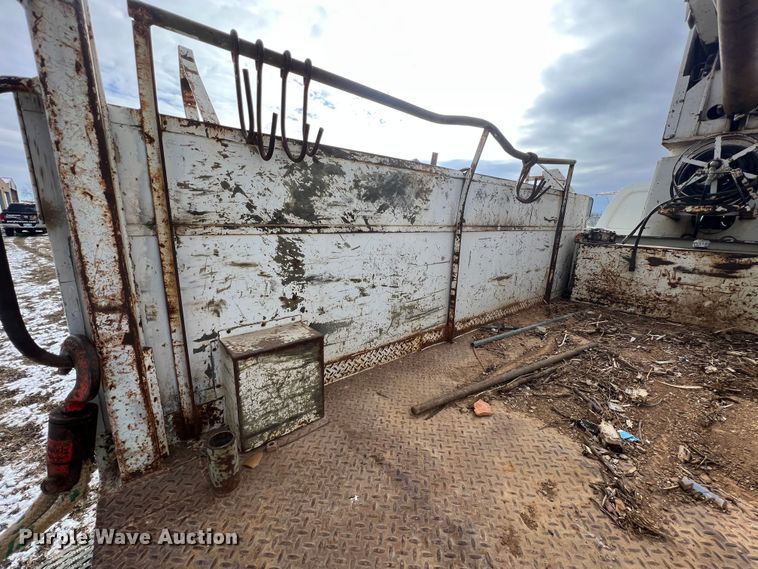 image for item ID9471 1978 Chevrolet C65  digger derrick truck