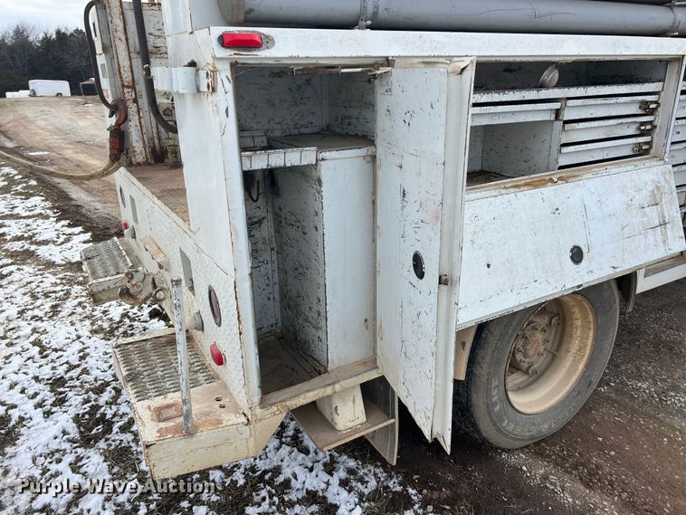 image for item ID9471 1978 Chevrolet C65  digger derrick truck