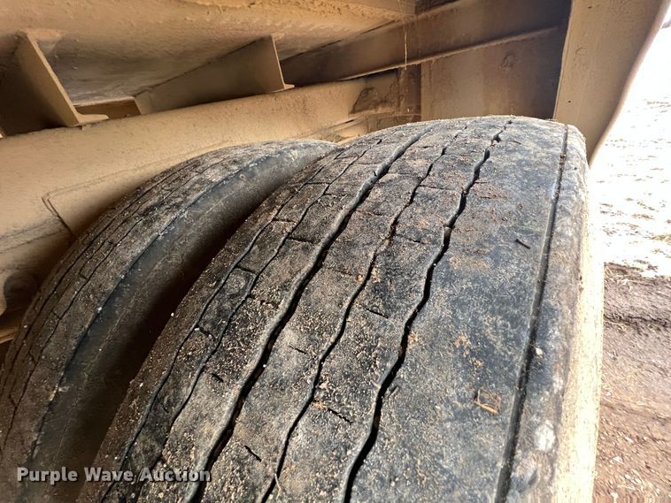 image for item ID9471 1978 Chevrolet C65  digger derrick truck