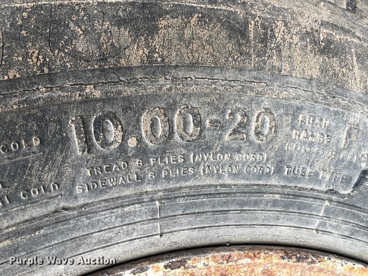 image for item ID9471 1978 Chevrolet C65  digger derrick truck