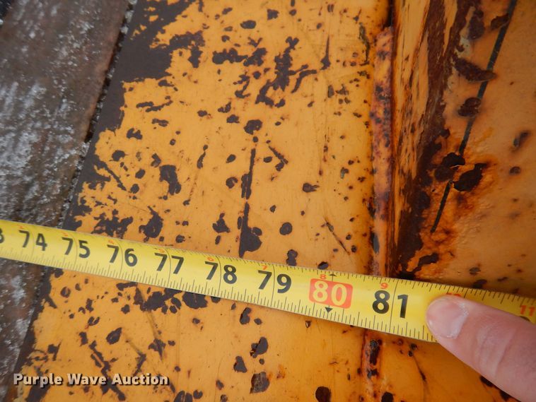 image for item IO9330 2018 Redi Haul R2027TBITE-102HD  tilt deck equipment trailer