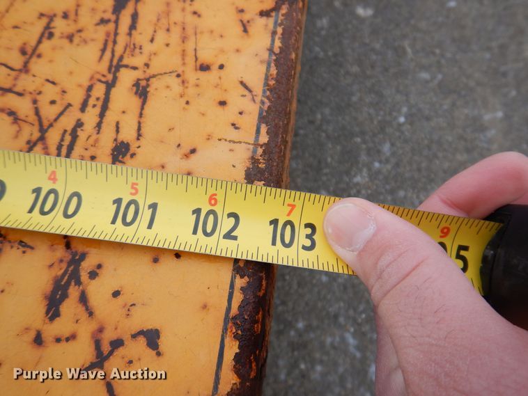 image for item IO9330 2018 Redi Haul R2027TBITE-102HD  tilt deck equipment trailer