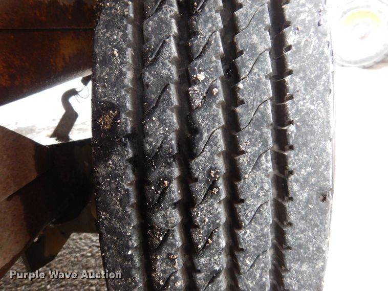 image for item IO9331 2013 Tournier TM6  tilt deck equipment trailer