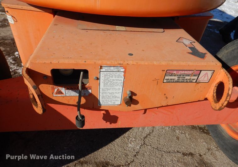 image for item IO9349 1995 JLG 45 Electric  boom lift