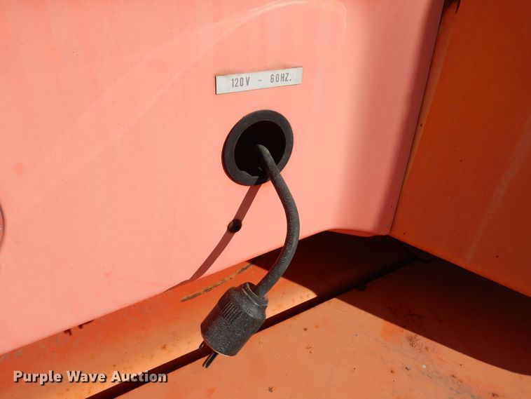 image for item IO9349 1995 JLG 45 Electric  boom lift