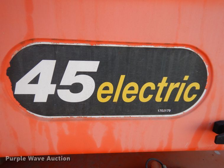 image for item IO9349 1995 JLG 45 Electric  boom lift