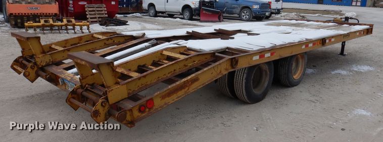 image for item IO9358 1998 Dynaweld  equipment trailer