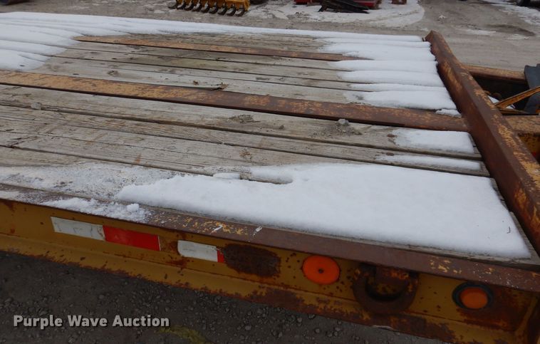 image for item IO9358 1998 Dynaweld  equipment trailer