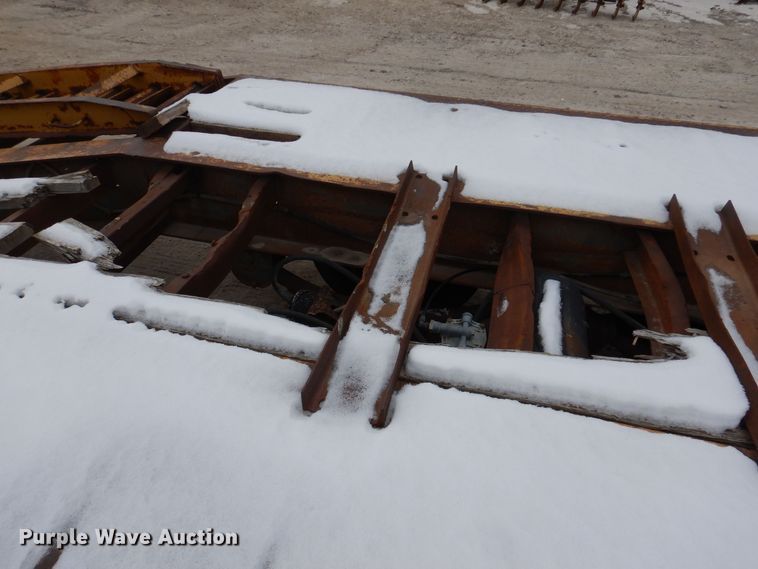 image for item IO9358 1998 Dynaweld  equipment trailer