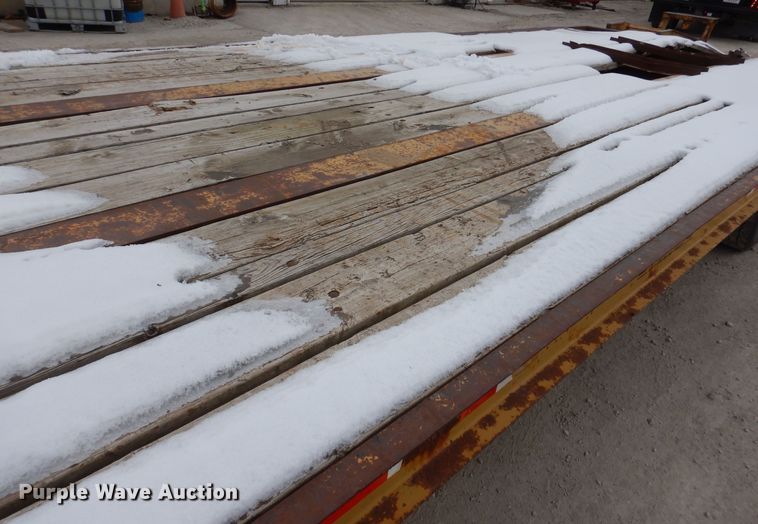 image for item IO9358 1998 Dynaweld  equipment trailer