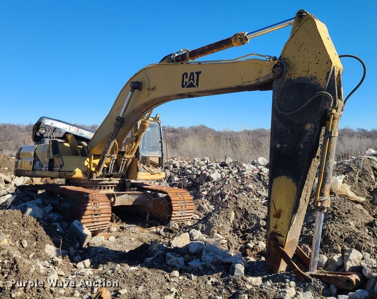 image for item JG9448 1994 Caterpillar 330L  excavator