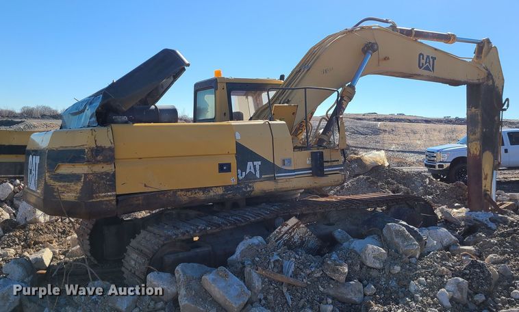 image for item JG9448 1994 Caterpillar 330L  excavator