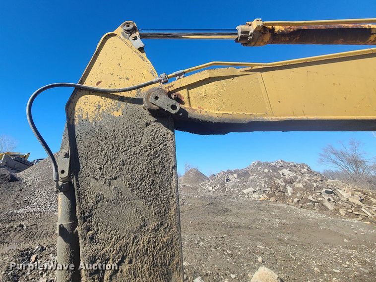 image for item JG9448 1994 Caterpillar 330L  excavator