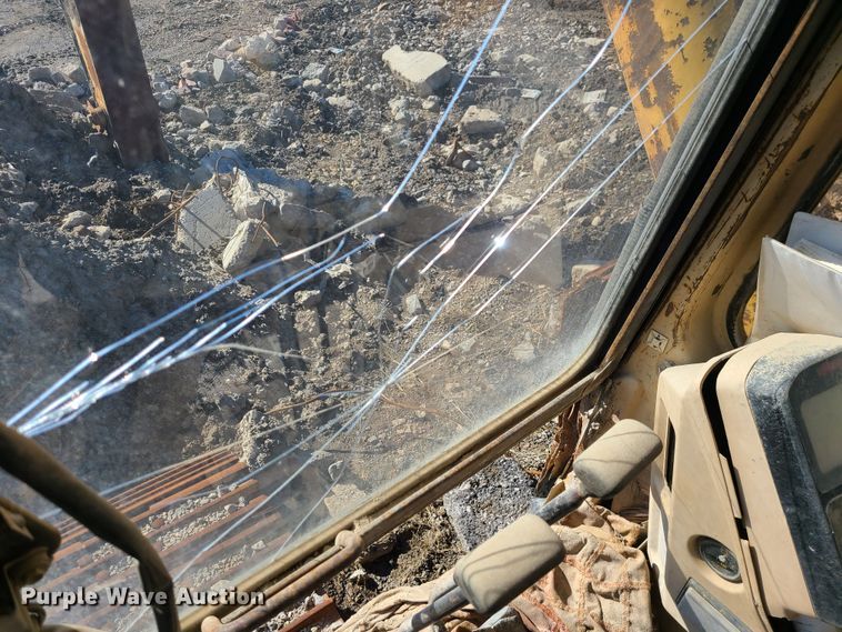 image for item JG9448 1994 Caterpillar 330L  excavator