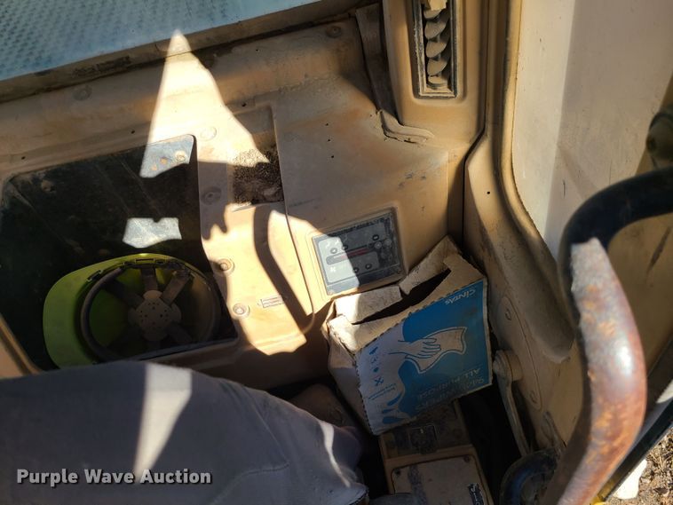 image for item JG9448 1994 Caterpillar 330L  excavator