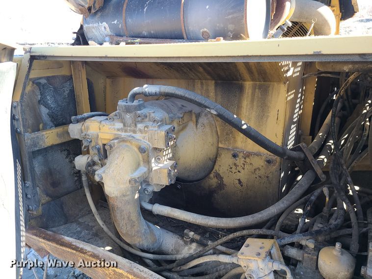 image for item JG9448 1994 Caterpillar 330L  excavator