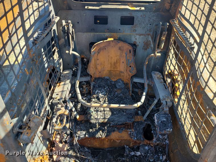 image for item JG9486 Bobcat T66  tracked skid steer loader