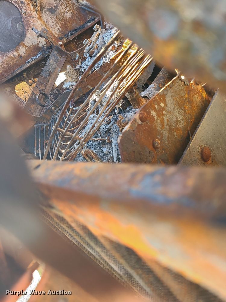 image for item JG9486 Bobcat T66  tracked skid steer loader