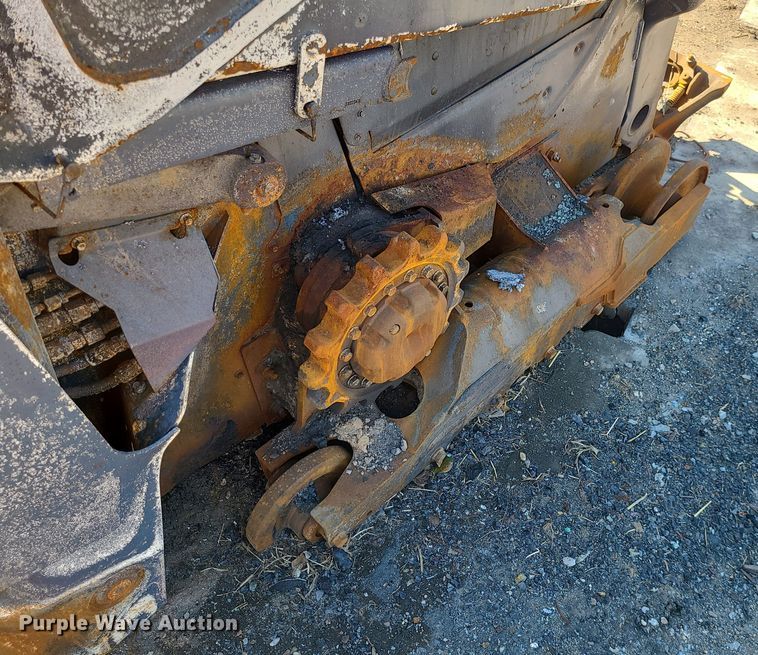 image for item JG9486 Bobcat T66  tracked skid steer loader