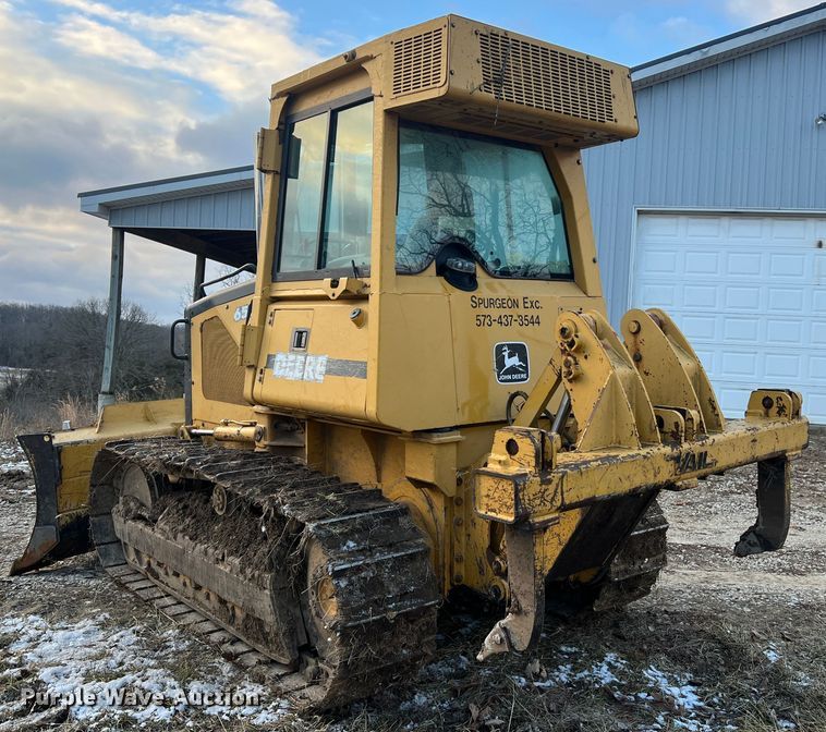 image for item JU9652 1999 John Deere 650H LT  dozer