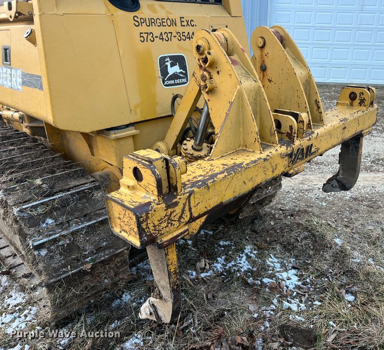 image for item JU9652 1999 John Deere 650H LT  dozer