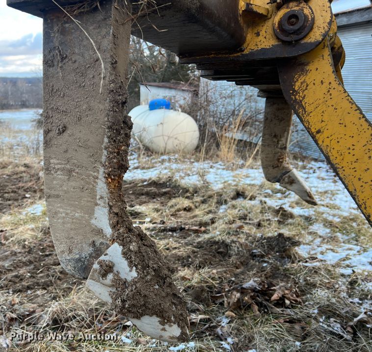 image for item JU9652 1999 John Deere 650H LT  dozer