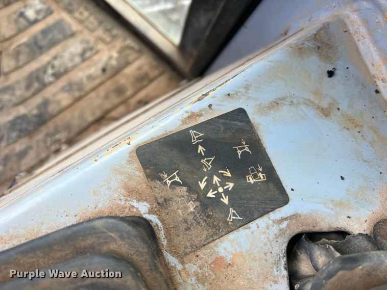 image for item JU9652 1999 John Deere 650H LT  dozer