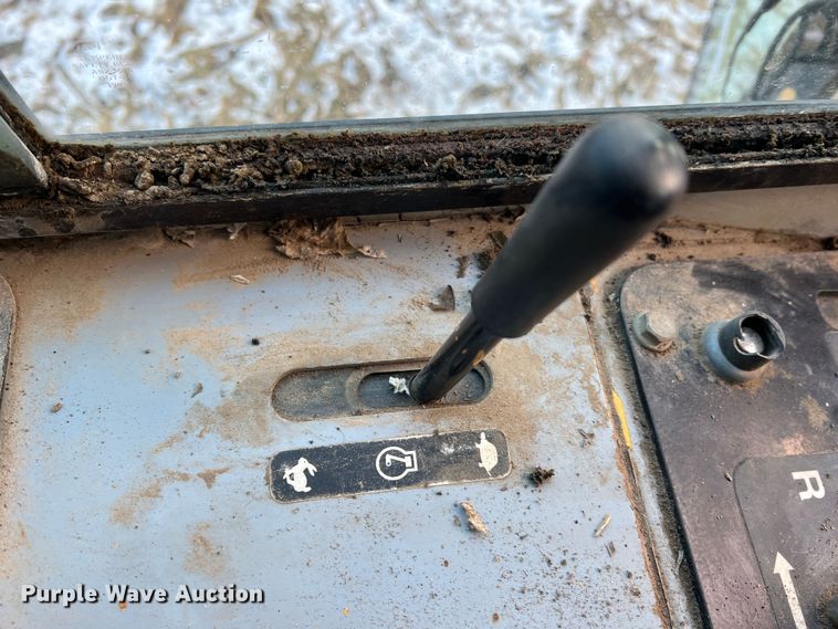 image for item JU9652 1999 John Deere 650H LT  dozer