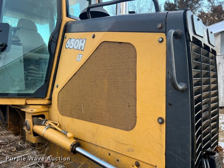 image for item JU9652 1999 John Deere 650H LT  dozer